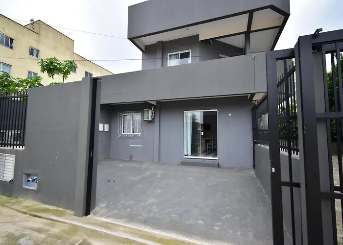 Residencial Melfi 2 Apartamento Com Piscina Bombinhas